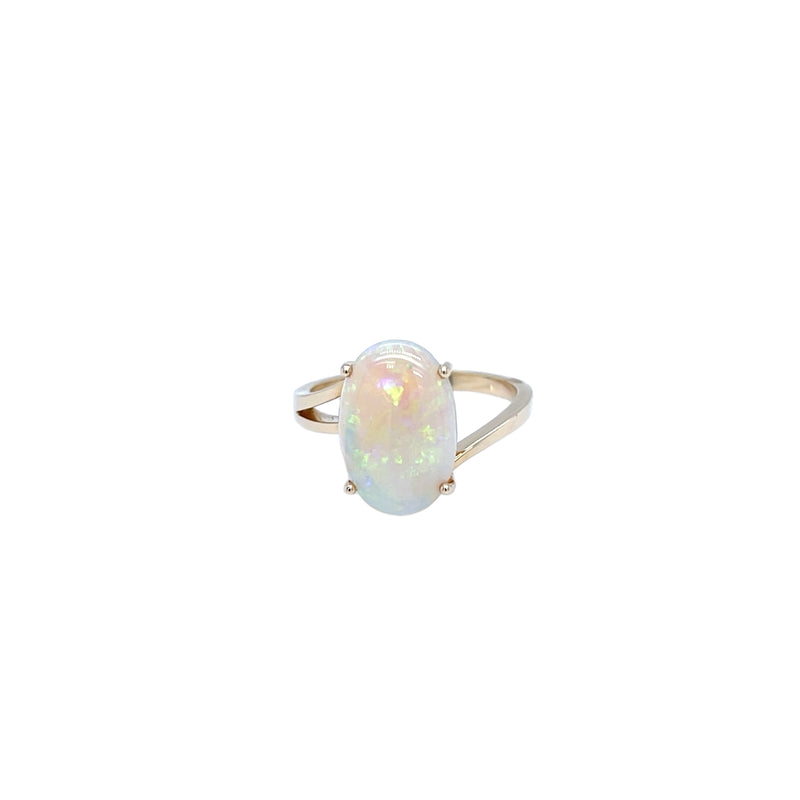 14ct YG Opal Ring