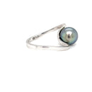 18ct White Gold Tahitian Pearl Ring