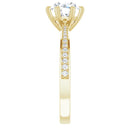 18ct White old -G Round cut Lab Grown Accented Diamond Ring