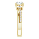18ct Yellow Gold - Round cut Lab Grown Accented Diamond Ring