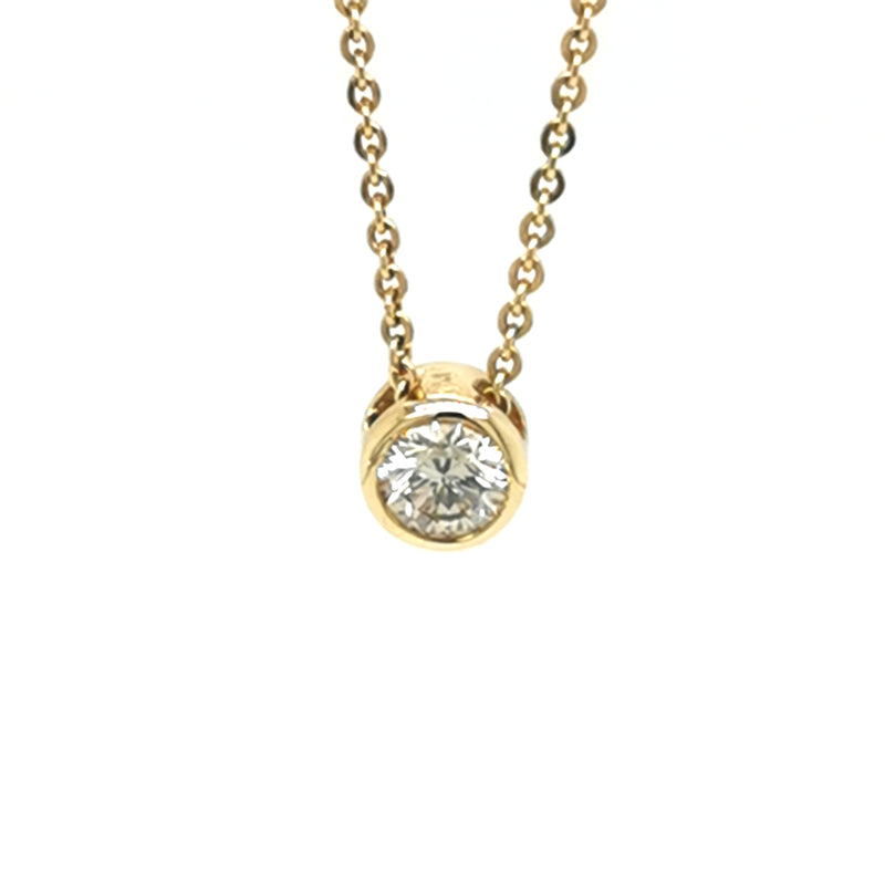 18ct Yellow Gold Diamond Pendant with 9ct Yellow Gold Chain