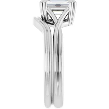 18ct WG Solitaire Emerald cut Lab Grown Diamond Ring