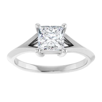 18ct White Gold - Solitaire Princess cut Lab Grown Diamond Ring