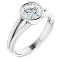 18ct WG Solitaire Round cut Lab Grown Diamond Ring
