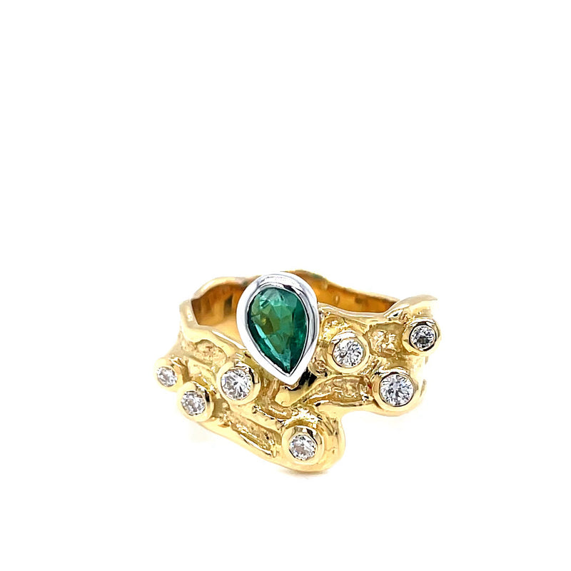 (SOLD)   18ct Yellow/White Gold Emerald & Diamond Ring