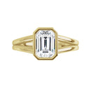 18ct YG Solitaire Emerald cut Lab Grown Diamond Ring