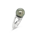 18ct White Gold Tahitian Pearl Ring